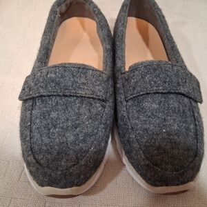 Gray Felt Slip-On Loafers for Women 9 1/2 XW